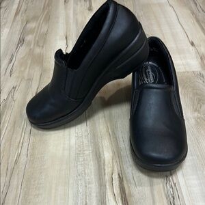 Easy Street Black Flats Comfortable Slip-On Loafers